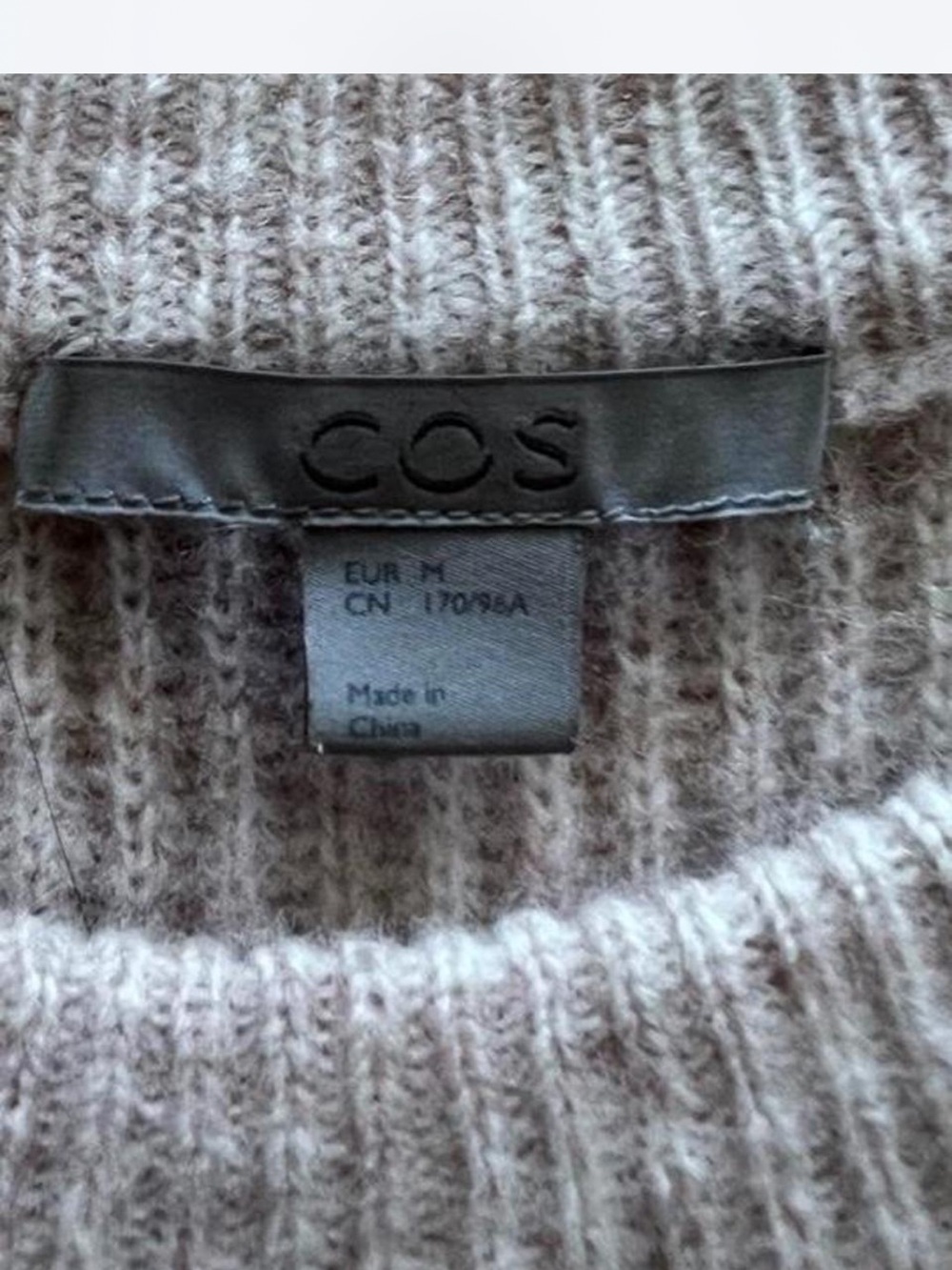 COS Beige Wool Ribbed Crewneck Sweater Size M Minimalist Oatmeal - Picture 5 of 10